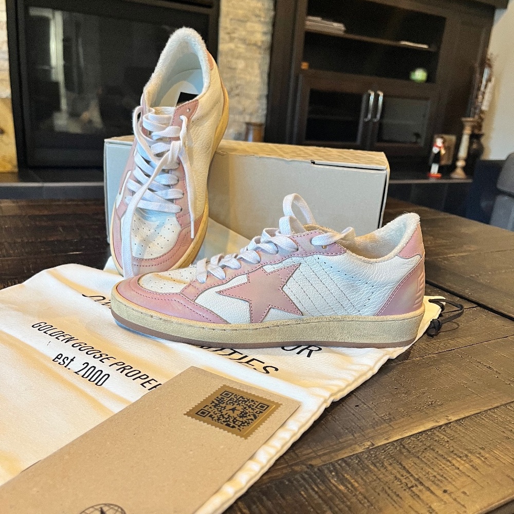 Golden Goose Sneakers